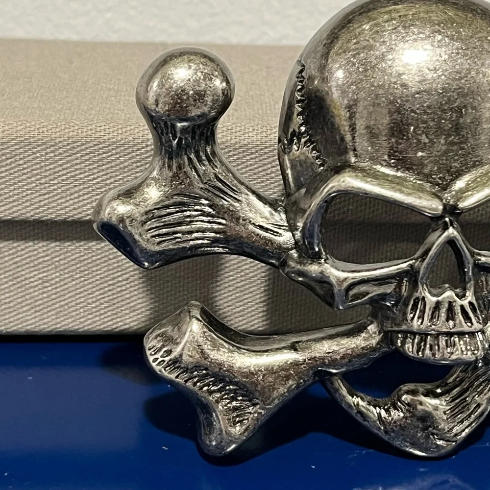 Pirate Skull Crossbones Pewter Silver Tone Belt Buckle Vintage 80s 90s Mens